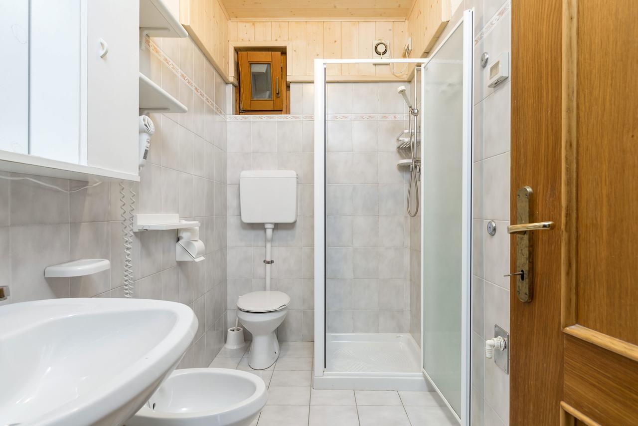 Appartamenti Residenza Pineta Molveno Exterior foto
