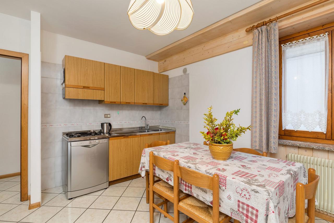 Appartamenti Residenza Pineta Molveno Exterior foto