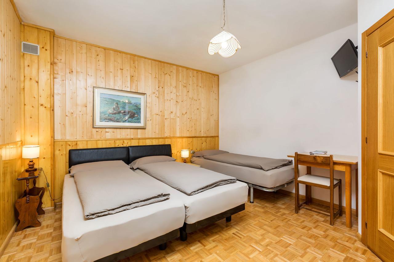 Appartamenti Residenza Pineta Molveno Exterior foto